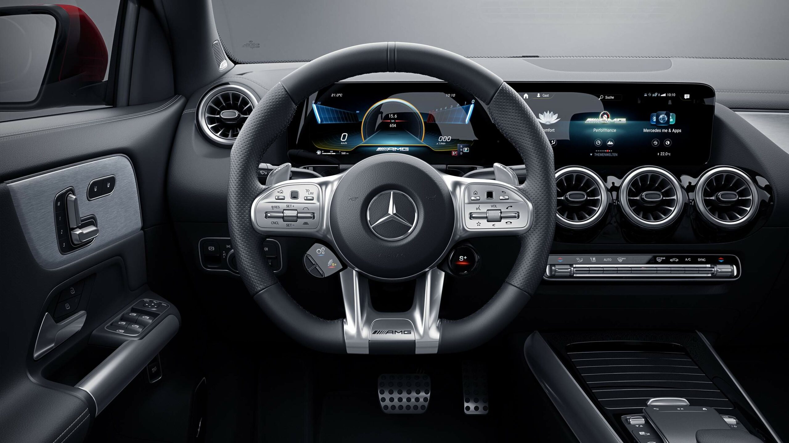 Diseño innovador del volante de la GLA AMG de Mercedes-Benz, exclusividad pura