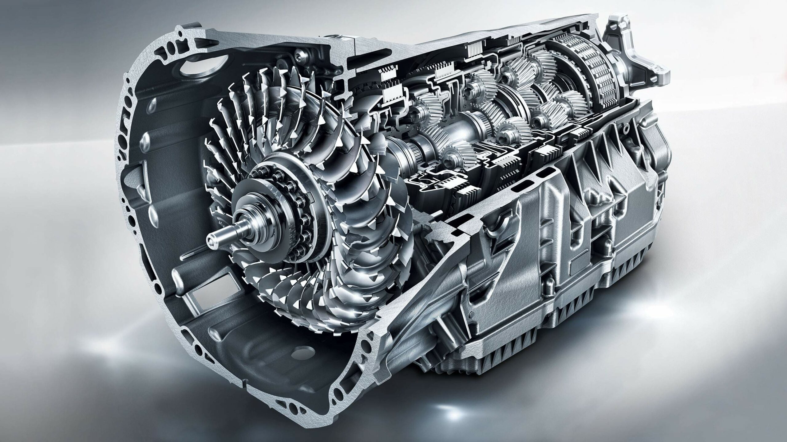 El potente motor 9G Tronic de la potente Clase E Sedan de Mercedes-Benz