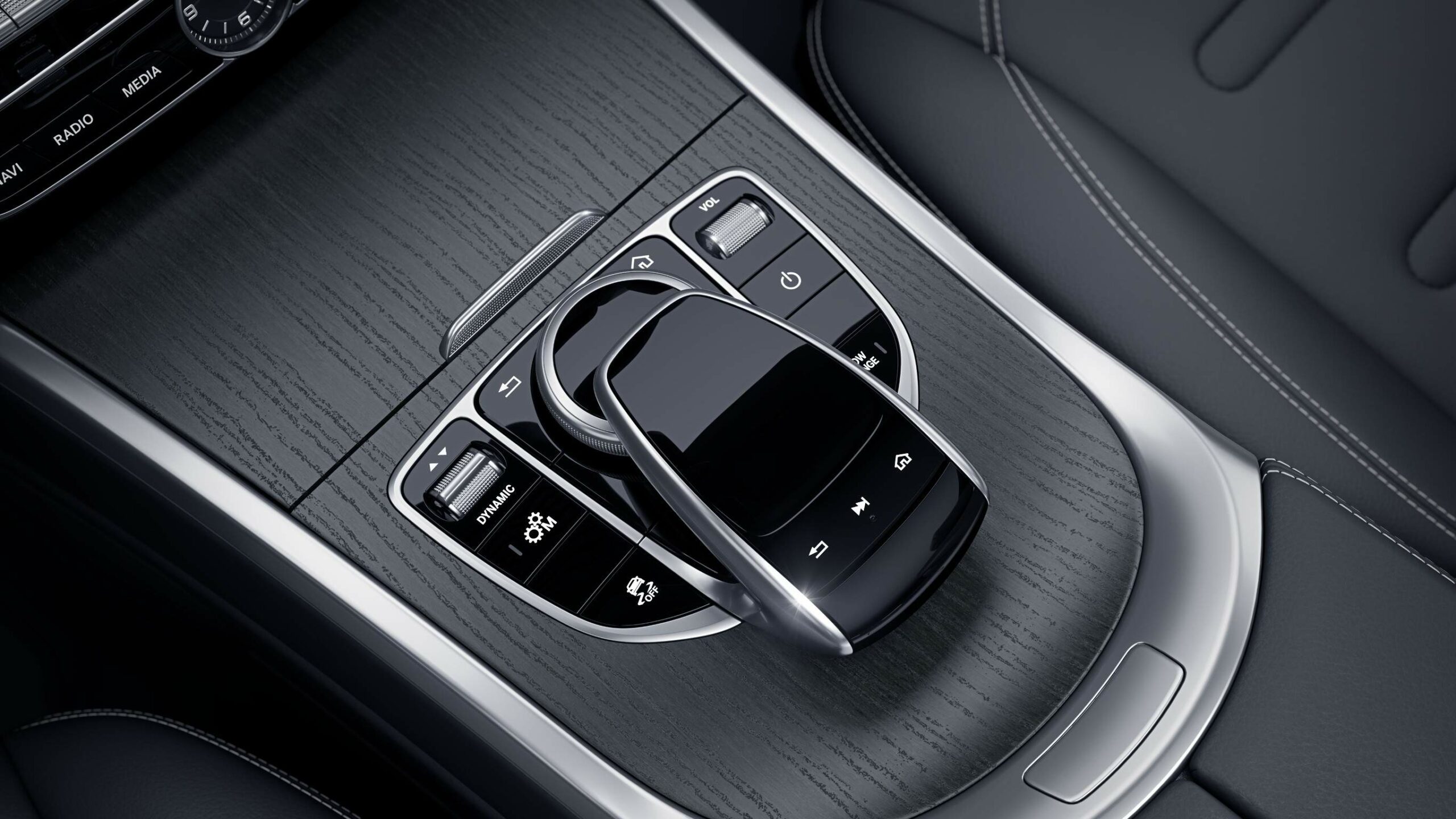 Panel tactil de control de la Clase G SUV de Mercedes-Benz