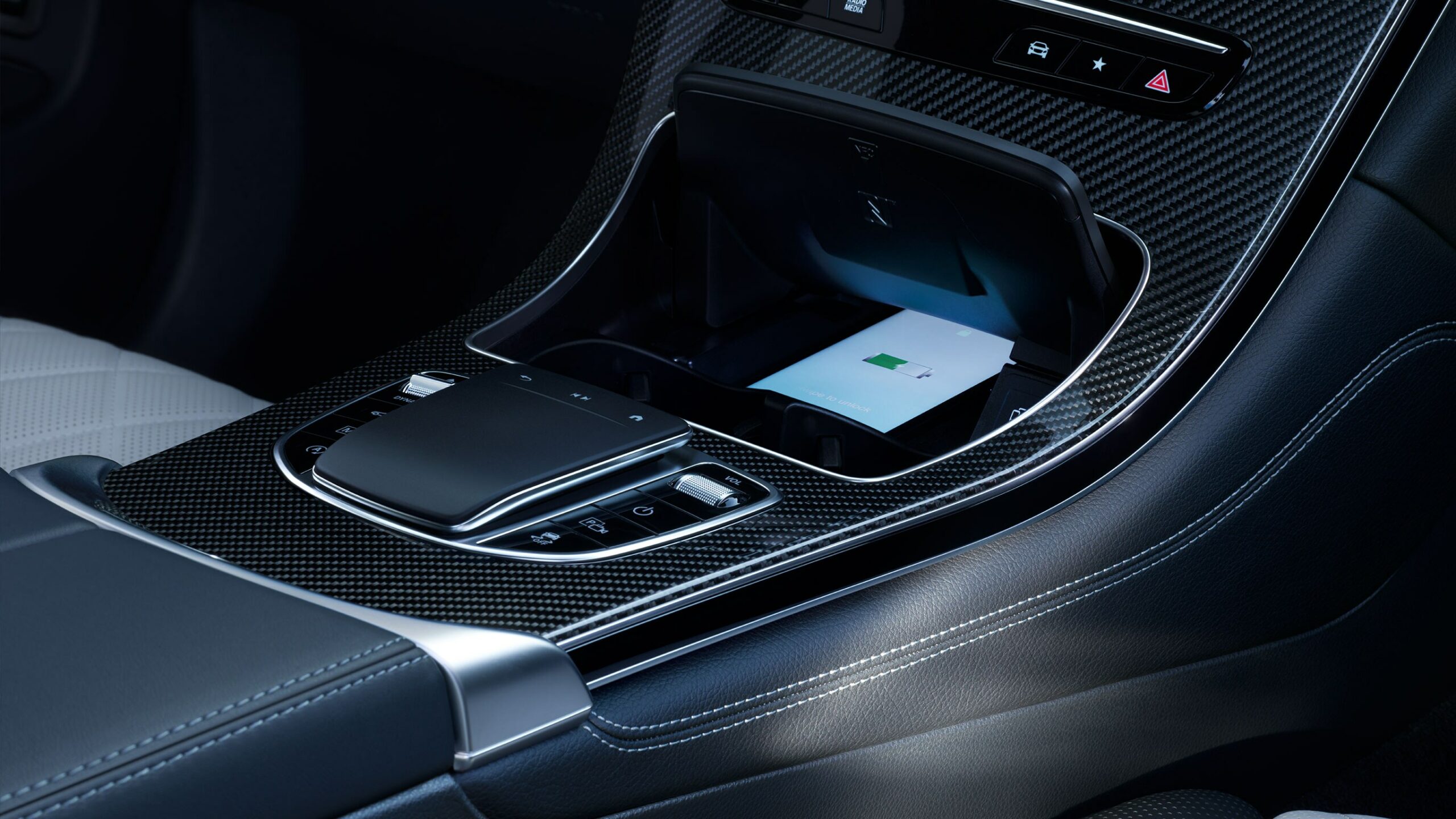 Caga inalambrica de smartphones con la GLC Coupe de Mercedes-Benz