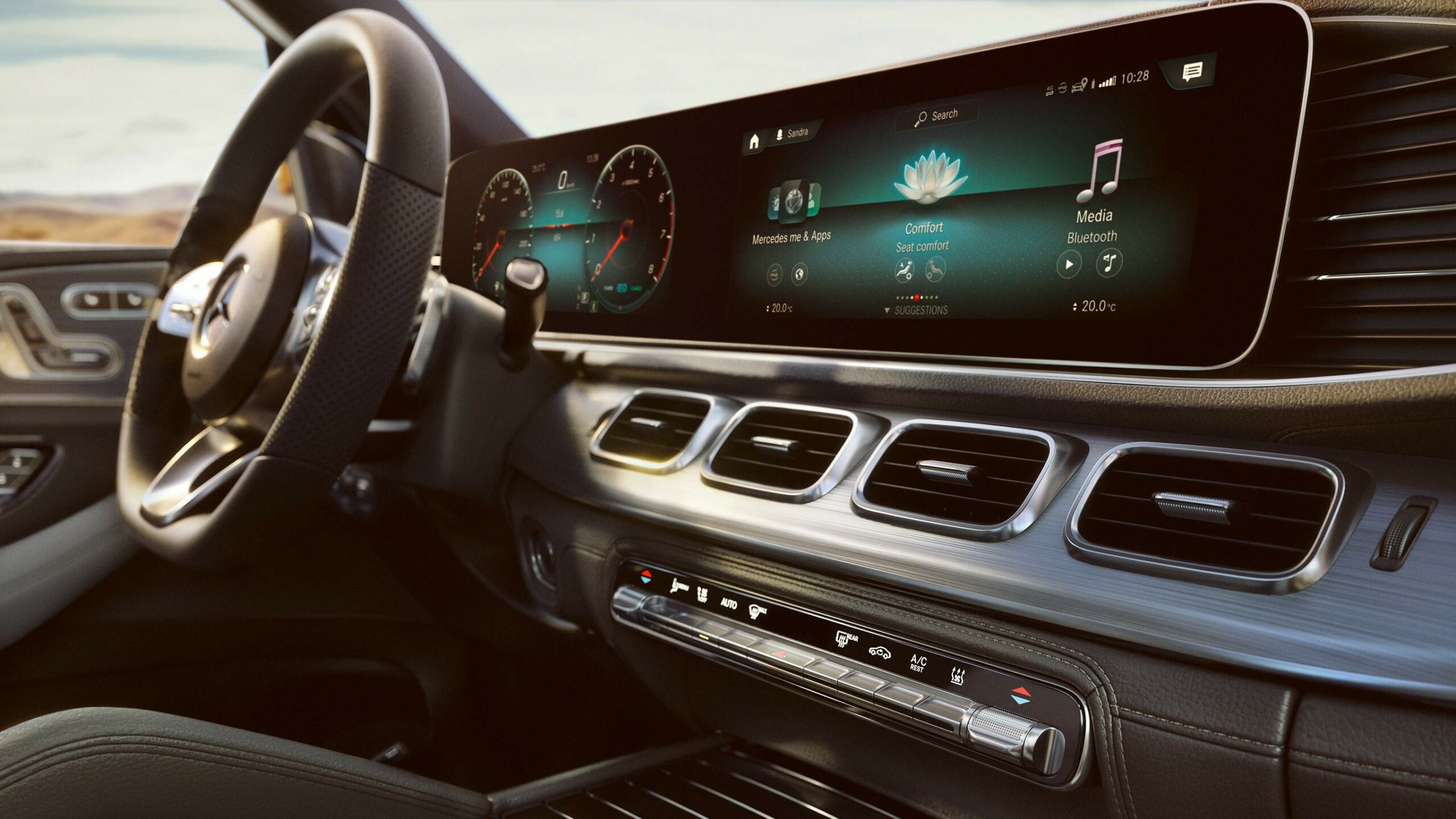 Tablero digital dentro de la GLE SUV de Mercedes-Benz
