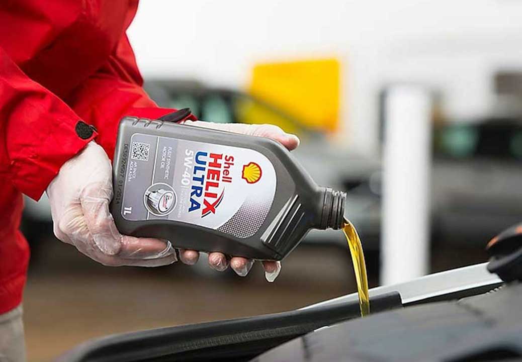Todos nuestros talleres ofrecen los prestigiosos Lubricantes Shell Helix, el aceite automotriz número 1 a nivel mundial. Utilizar Lubricantes Shell significa brindarle la máxima eficiencia y calidad para alargar su vida útil.