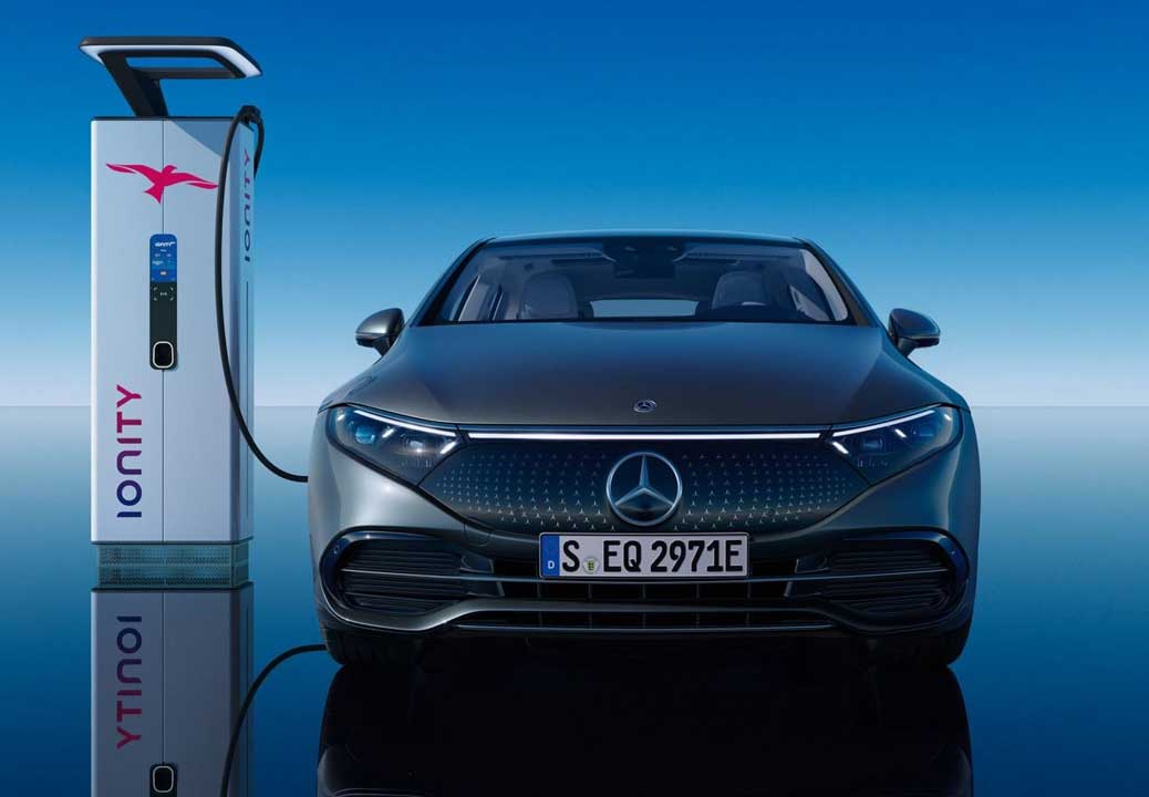 En definitiva, una manera completamente nueva de manejar – sencilla, rápida y cómoda. Además, la movilidad eléctrica también le trae gran confort y ahorros para maximizar sus beneficios. Mercedes-Benz