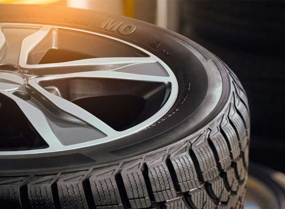 Para proteger sus neumáticos y frenos de su Mercedes-Benz nuestros expertos le dan todas las recomendaciones.